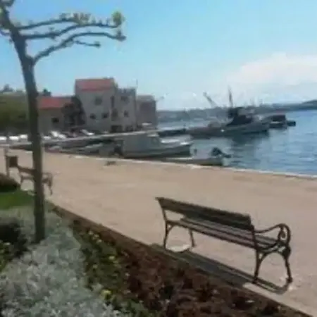 Luna Near Split Apartament